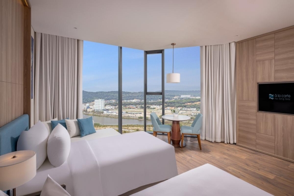 Premier City View